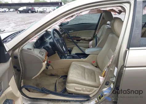 2008 Honda Accord 2.4 Ex-L z USA, uszkodzony, nr VIN 1HGCP26828A013809